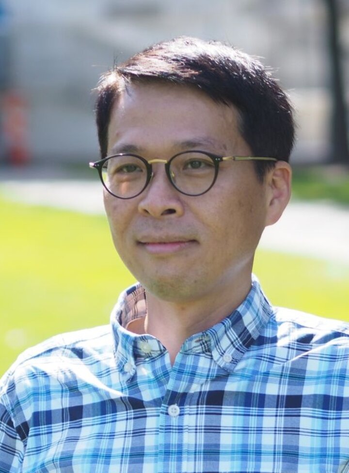 Chih-Hao Lee
