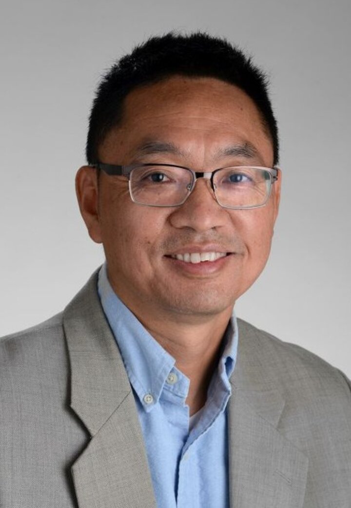 picture of Wen-Xing Ding